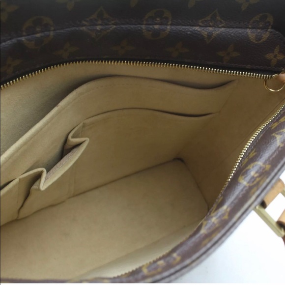 Louis Vuitton Luco Monogram Shoulder Bag Beauty - Picture 8 of 11